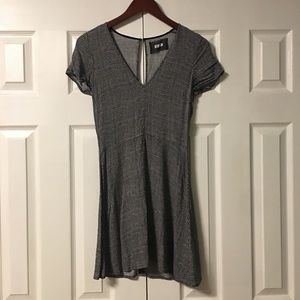 Reformation Houndstooth Mini Fit & Flare Dress Sz6